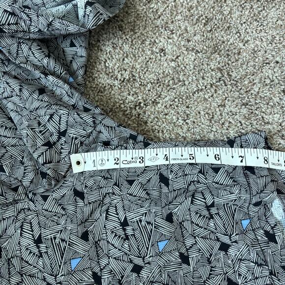 Tommy Bahama Abstract Print IslandZone Performance Golf Men’s Shorts 32X8 - Picture 5 of 9